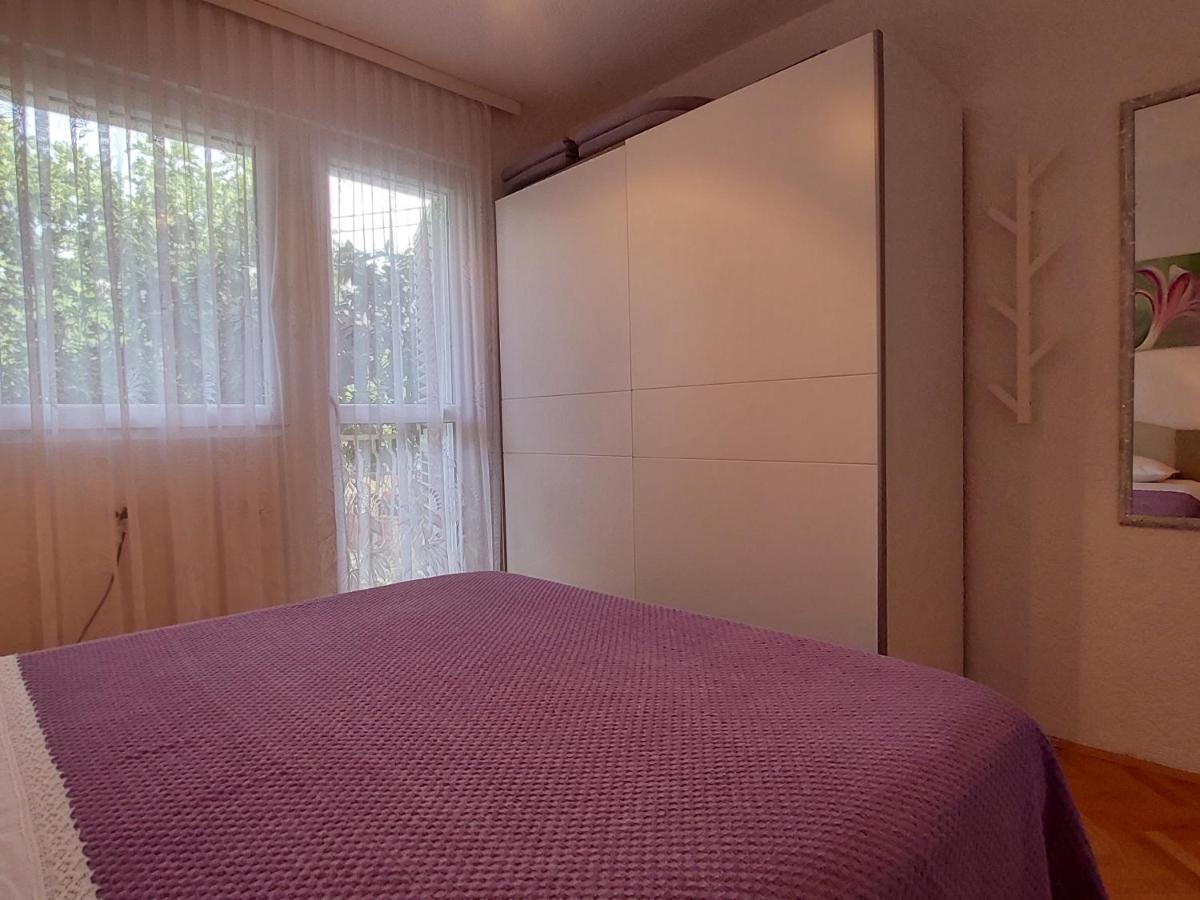 Apartment Emili Marina Eksteriør bilde